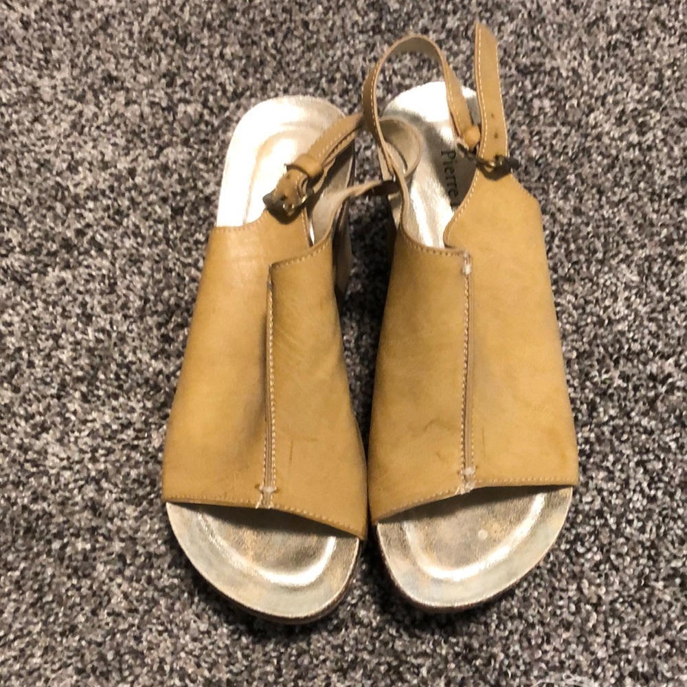 Women's Tan Slingback Open-Toe Sandals - Unbranded